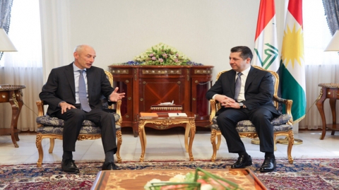 الامن والدفاع النيابية تبدأ مفاوضاتها مع الكتل السياسية لانهاء ازمة مرشحي الوزارت الامنية )