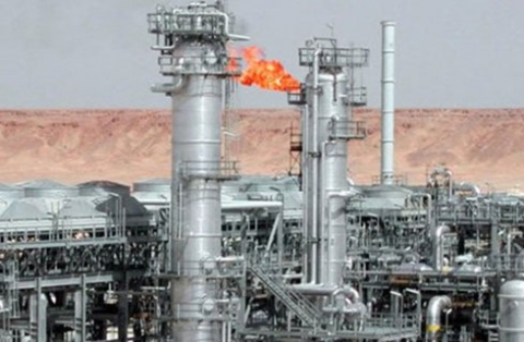 إيران تعلن استئناف صادرات الغاز إلى العراق بعد إصلاح خط أنابيب