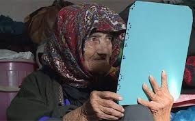 أربيل.. سيدة تجاوز عمرها القرن تعيش وحيدة منذ 25 عاماً