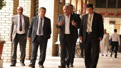 وزير عراقي يرصد 