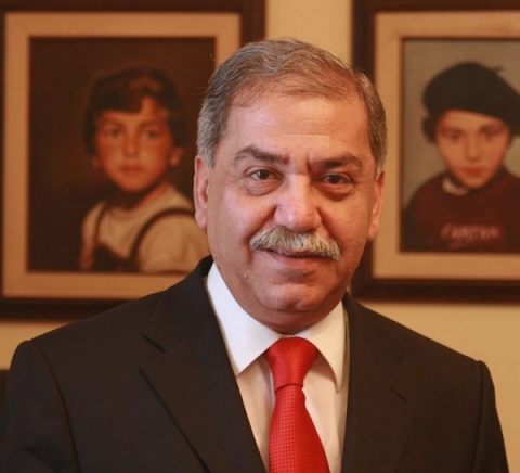 الآلوسي لـ KDP: وضع الرئيس بارزاني حياته درعاً لشعبه