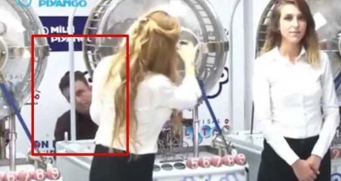 الرجل المخفي يكشف 