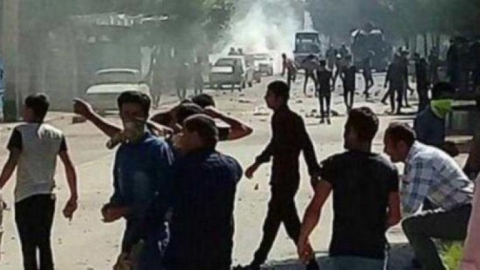 مظاهرات في جنوب إيران بعد إصابة المئات بمرض الإيدز