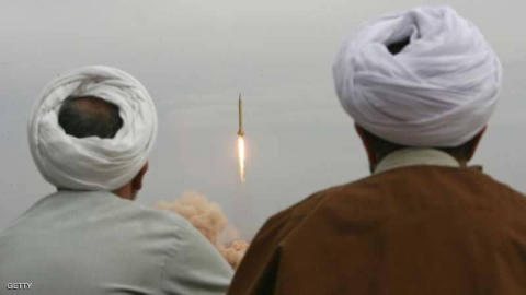 فرنسا تتوعد إيران بعقوبات جديدة