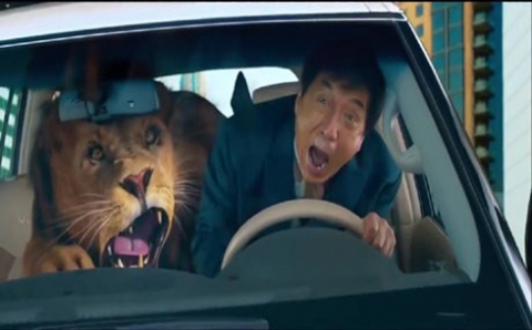 جاكي شان يبدأ مغامرة جديدة في دبي