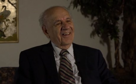 العالم الكوردي جلال صالحي .. صانع أول سيارة كهربائية