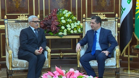 مسرور البارزاني: ينبغي ان تحل القضية الكوردية بالطرق السلمية