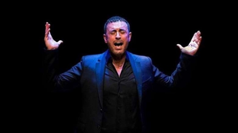 موافقة مشروطة لكاظم الساهر على طلب غنائي للصدر