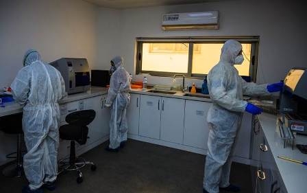 دهوك.. 5 إصابات جديدة بفيروس كورونا لمنتسبين حكوميين قادمين من بغداد