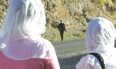 نساء تركيا خائفات بعد إقبال رجالهن على الزواج من سوريات 