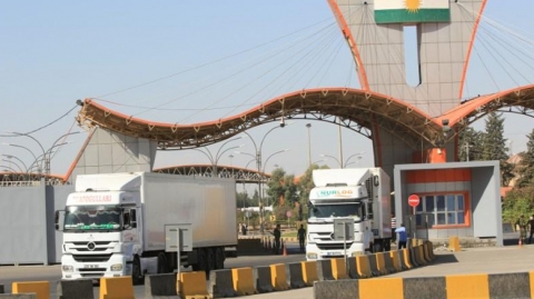 كوردستان تلزم الشاحنات الكبيرة بخفض 4 اطنان من حمولتها