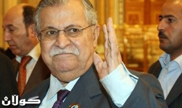 طالباني و عدد من النواب العراقيين يقترحون تقديم مشروع لتخفيض رواتبهم