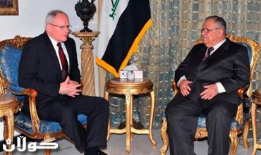 طالباني يبحث مع جيفري الدعم الاميركي للقوات المسلحة العراقية