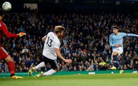 مانشستر سيتي يتأهل إلى ربع نهائي كأس الرابطة الإنجليزية