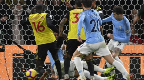 مانشستر سيتي يعزز مركزه في الدوري الانجليزي بفوز سهل على واتفورد