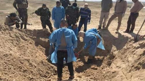 حقوق الانسان تطالب بحماية فرق فتح مقابر الايزيديين بسنجار