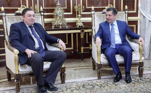 مسرور البارزاني والسفير البريطاني يبحثان تعزيز العلاقات بين أربيل ولندن