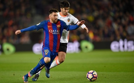 إيقاف الأرجنتيني ميسي لـ 4 مباريات