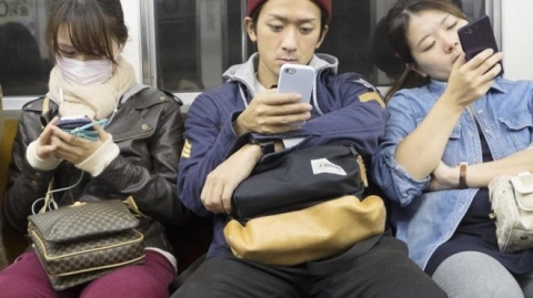 كيف تؤثر التكنولوجيا على أدمغتنا؟