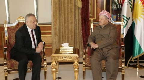 البارزاني والقنصل المصري بأربيل يتباحثان تعزيز العلاقات