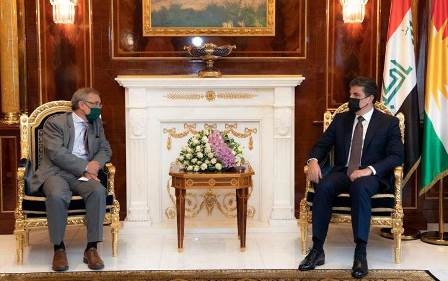 رئيس إقليم كوردستان والسفير الاسباني يبحثان حل الملفات العالقة بين بغداد وأربيل