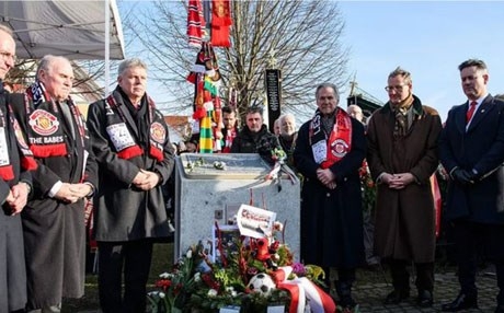 إحياء الذكرى الـ60 لأكبر كارثة وقعت لفريق مانشستر يونايتد 