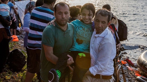 هيومن رايتس ووتش تمنح جائزة دولية لشابة كوردية من كوباني