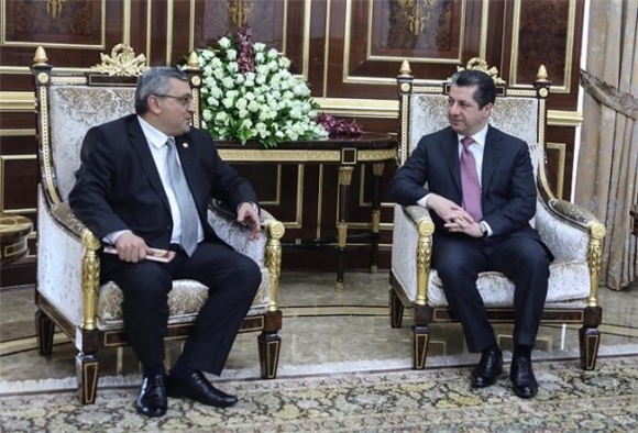 مسرور البارزاني يستقبل السفير الأرميني في العراق