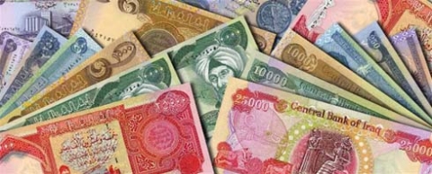عراقيون يسخرون من محافظ البنك المركزي وقصة 