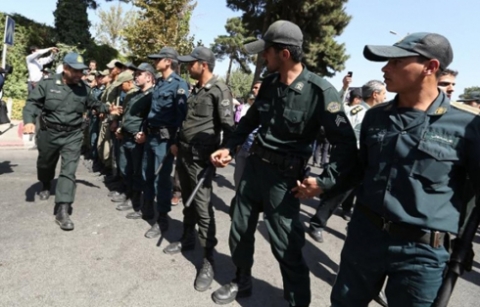منظمة حقوقية: الثوري الإيراني يشن حملة اعتقالات جديدة ضد الناشطين الكورد