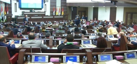 النواب التركمان ببرلمان كوردستان يدعمون الاستفتاء باللغة التركمانية في جلسة اليوم 