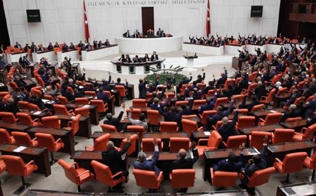 البرلمان التركي يؤدي اليمين الدستورية اليوم