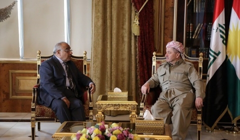 الرئيس بارزاني وعادل عبدالمهدي يؤكدان على ضرورة الحوار والتفاهم بين الأطراف