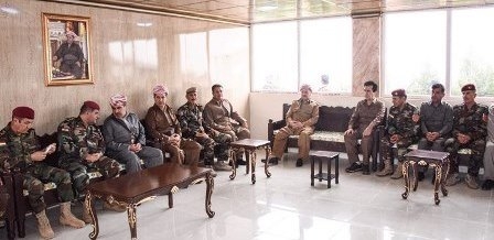 الرئيس البارزاني يزور البيشمركة في محور الخازر