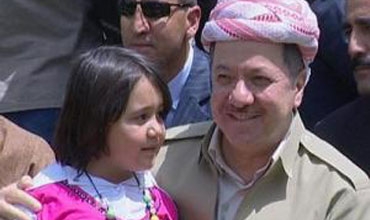 الرئيس بارزاني يتفقد مخيم خازر الخاص بنازحي الموصل في قضاء خبات