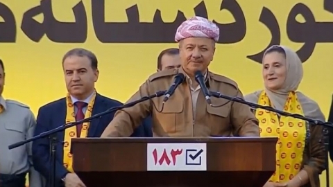 الرئيس البارزاني أمام الحشد الجماهيري في زاخو : 