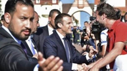 إحباط محاولة لإغتيال الرئيس الفرنسي والمعتقلون يقرّون بمخططهم