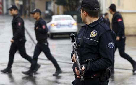 السلطات التركية تعتقل 3 عراقيين للاشتباه بانتمائهم لداعش