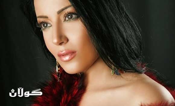 سمية الخشاب: المطالبون برجمي طلاب شهرة