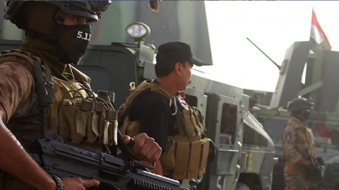 اعتقال عصابة بينهم امرأة تستقطب الشباب للعمل مع داعش بالعراق