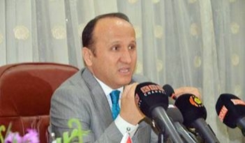يحاول المالكي وطاقمه التغطية على فشلهم باتهام الكورد