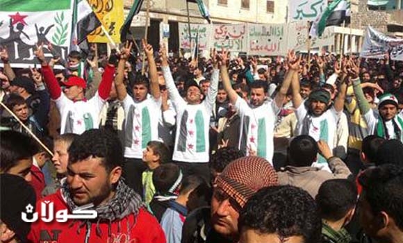 السوريون يطلقون 617 مظاهرة في يوم واحد