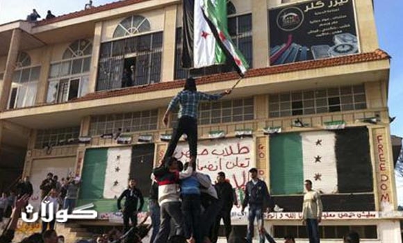 وفد عراقي يصل إلى دمشق للتوسط بين الحكومة والمعارضة