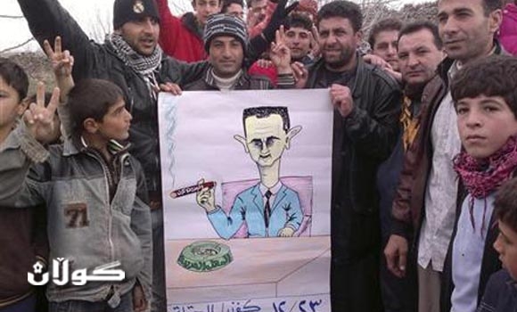 المراقبون العرب يواجهون حشودا وانفجارات في ثاني ايام زيارتهم لسوريا