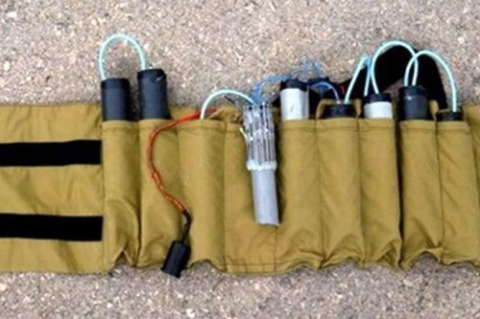 القوات الامنية تعثر على حزام ناسف داخل منزل في تلعفر