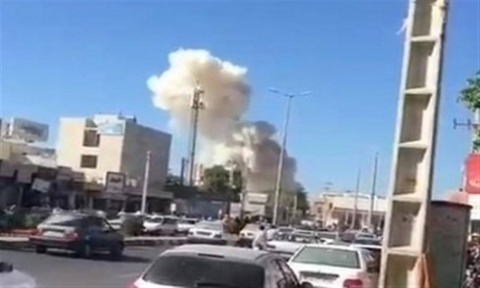 اكثر من 23 قتيلا وجريحاً في انفجار سيارة ملغومة جنوب شرق ايران