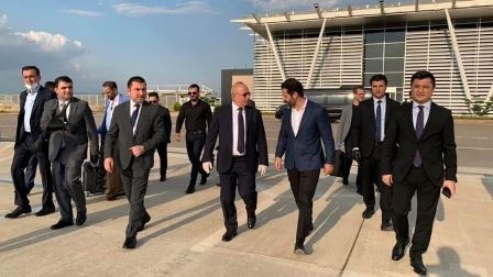 وفد اقليم كوردستان المفاوض يصل بغداد