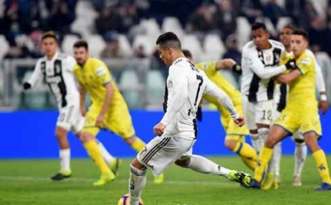 يوفينتوس يغرد منفرداً على قمة الدوري الإيطالي