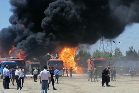 مصرع ثلاثة عمال واصابة اخرين باندلاع حريق في مصفاة نفطية في اربيل