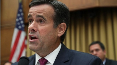 ترامب يسحب مرشحه لمنصب مدير المخابرات الوطنية بسبب 